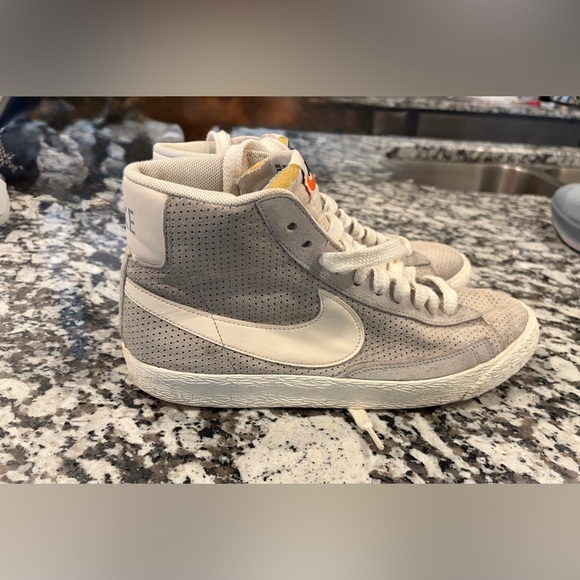 Nike Shoes - Nike Blazer ‘77 Gray Suede High-Top Sneakers